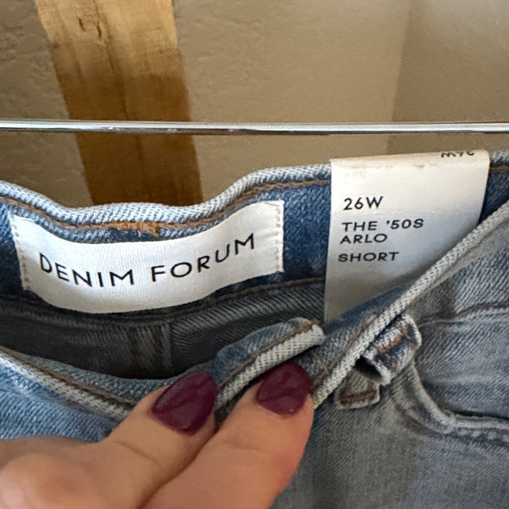 NWT Denim Forum Denim Forum The Arlo '50s Mid Thigh Short in 9 Yrs Blondie Bleu - Picture 7 of 11